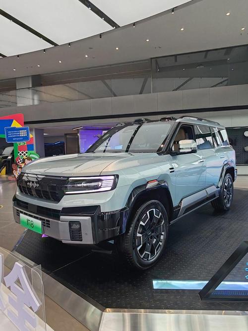 东莞85比亚迪方程豹硬派越野的爆款，英菲尼迪35周年与你共成长